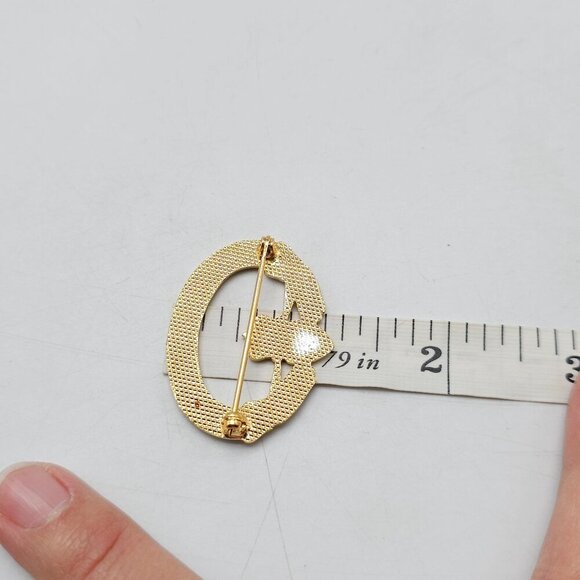 Tara Irish Claddagh Brooch Pin With Green Enamel Gold Tone Design - Picture 4 of 5